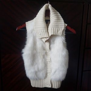 Gap girl vest. Very cute